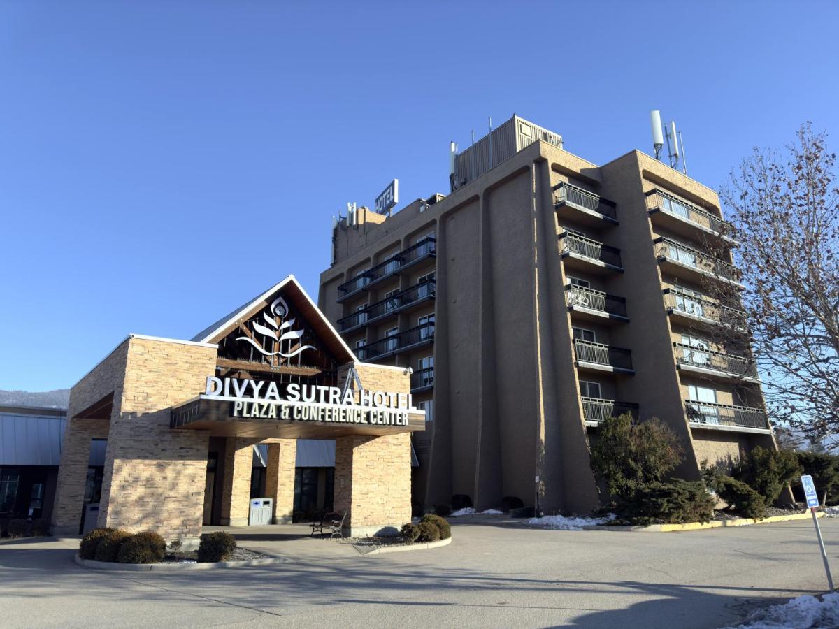 Divya Sutra Plaza And Conference Centre, Vernon, Bc Екстер'єр фото