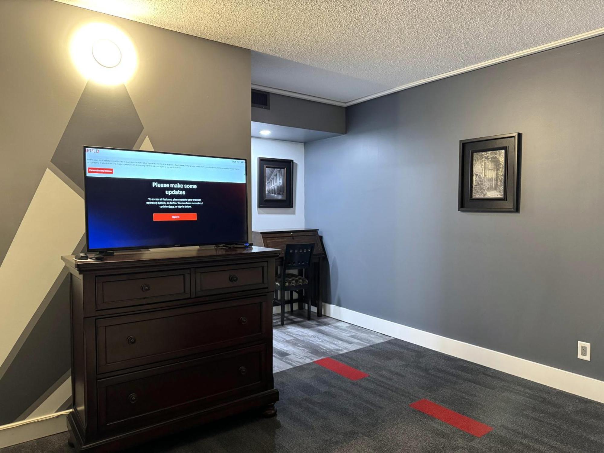 Divya Sutra Plaza And Conference Centre, Vernon, Bc Екстер'єр фото